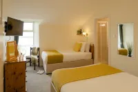 The Waterfront Hotels in Dingle