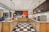 Hampton Inn & Suites Dallas/Plano-East - breakfast