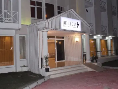 Winecity Hotel