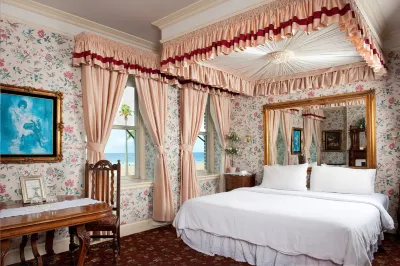 Doryman's Oceanfront Inn Hotels in Newport Beach
