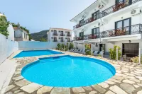 Amalia Hotel - Beach