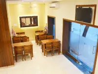 Hotel A. K. International - Fort Hotels near RBI