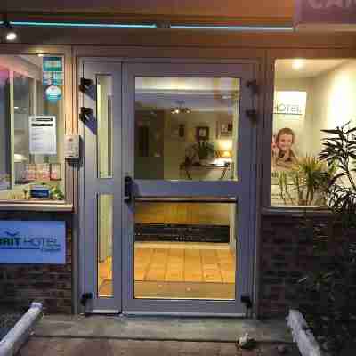 Brit Hotel Plaisance A9/A61 Hotel Exterior