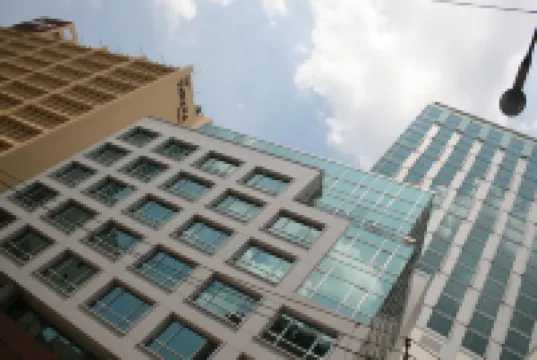 โรงแรมเดอ อาร์นี่ กรุงเทพ