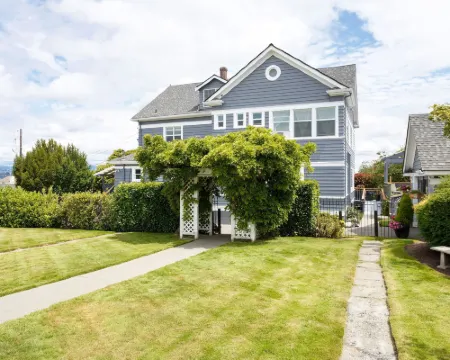 Nantucket Inn - Anacortes Hotels in Anacortes