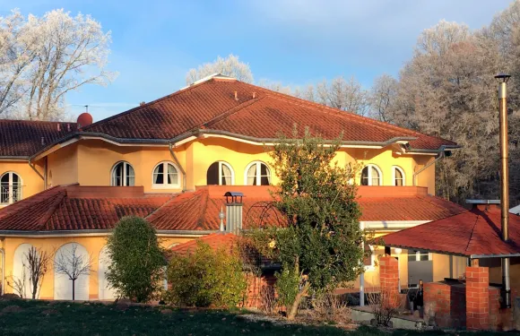 巴赫豪斯特爾酒店