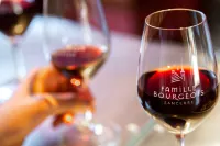 Hôtel Restaurant Famille Bourgeois "La Cote des Monts Damnés" Hotels in Sancerre