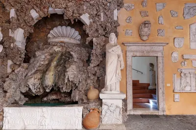 Trevi Rome Suite Hotels near Spagna