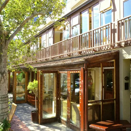 IKhaya Lodge Отели рядом с достопримечательностью «Ораньезихт»