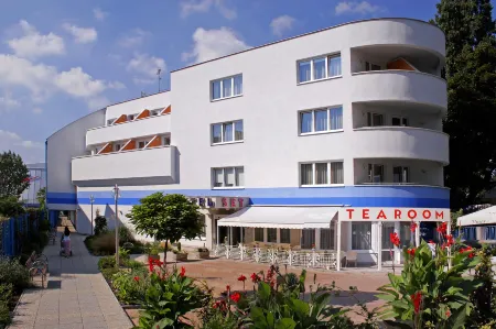 Hotel SET Отели рядом со станцией Главная станция Братиславы