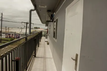 Happy Holidays Style Residences Отели в г. Парамарибо