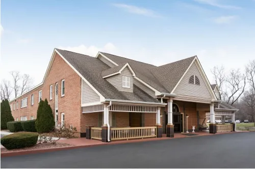 Baymont by Wyndham Indianapolis Northwest - Kitchens