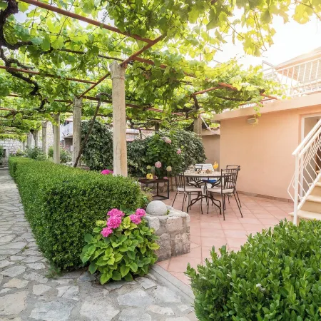 Apartments Lotea