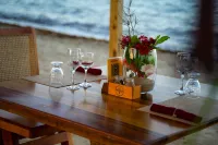 The Lodge at Jaguar Reef - breakfast