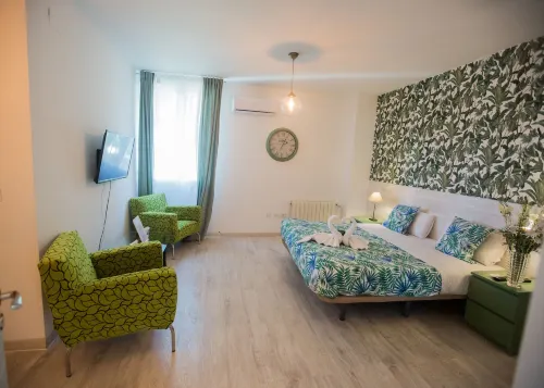 Hostal Escala Suites