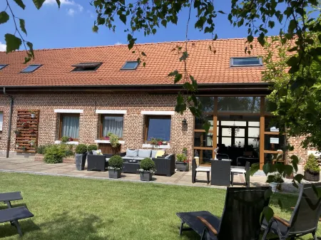 Au Coeur des Hôtes Отели в г. Годеваевельд