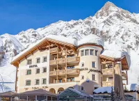 Relais & Châteaux Chasa Montana Hôtels à proximité de : Bergbahnen Samnaun AG