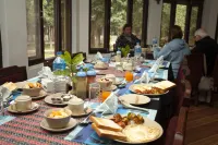 Jungle Safari Resort - breakfast