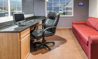 Microtel Inn & Suites by Wyndham Oklahoma City Airport