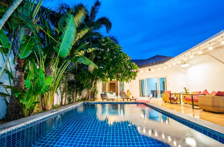 รูปภาพของไพรเวท พูลวิลล่า 3 ห้องนอน อยู่ห่างจากชายหาด 200 เมตร