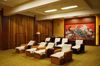 โรงแรมโซจีโคอะแซมเบียโกลเด้นพีค็อค - ที่มีสปา