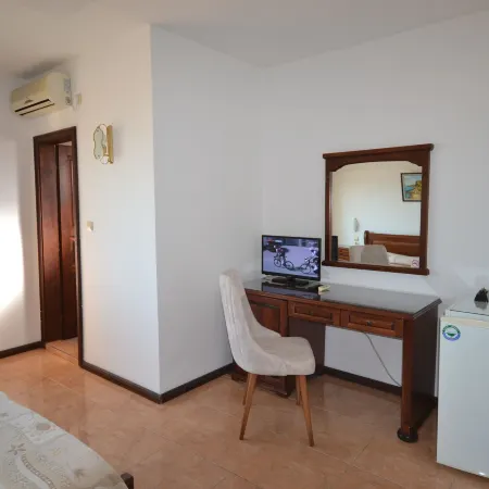 Hotel More