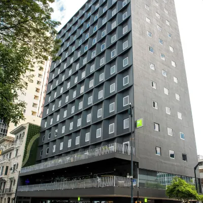 Ibis Styles El Malecon Guayaquil Hotels near Seafront