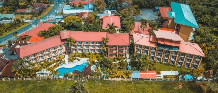 Hotel Magic Mountain Spa & Conference Center