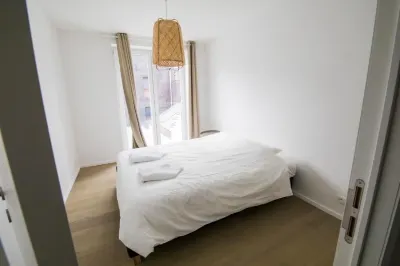 TravelEase - Midi Hoteles en Anderlecht