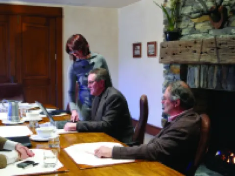 Blanket Bay Hotels in Glenorchy