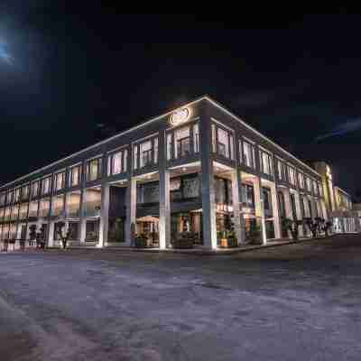 Dominium Palace Hotel Exterior