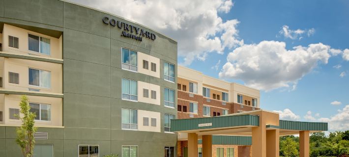 Courtyard Detroit Farmington Hills Hotels in Oakland County