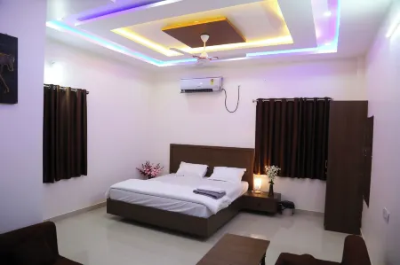 Hotel Bedsinn Отели рядом с достопримечательностью «NFC Bridge»