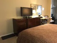 Cardinal Court Motel Hotels in Elgin County