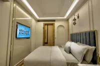 EMPIRE PLATINUM SUITES