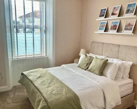 Prestwick Kingb PetsOk Freep Wifi Tv Hotels in Prestwick