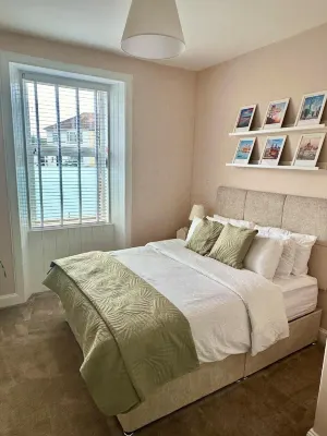 Prestwick Kingb PetsOk Freep Wifi Tv Hotels in Monkton
