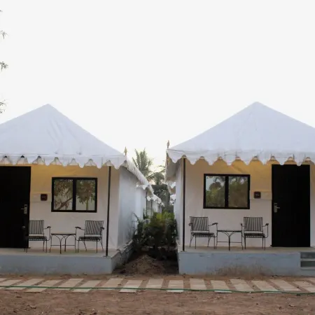 La Casa Club & Resort
