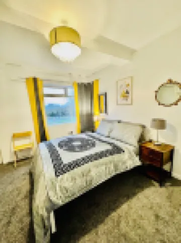 Birmingham 3 Bedrooms- Sleeps 6- Free Parking