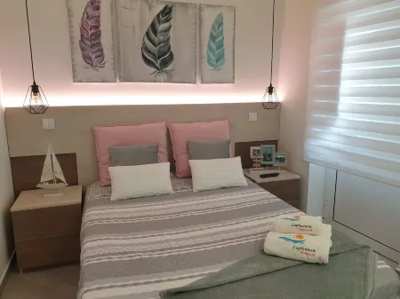 Light Wave Nazare Center 50m Beach Отели рядом с достопримечательностью «Nazare Lighthouse (Faro de Nazare)»