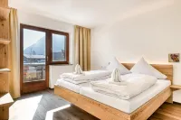 Alpenblick Appartements - 5-zimmer Gartenwohnung Hotels in Schruns