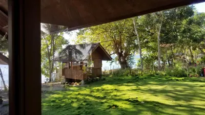 Aundanao Oasis Beach Hotel dekat Vanishing Island