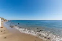 Cheerful 2 Bedroom With Best Sunset Views