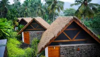 Maayaa Riverside Villa by Kpm Tripenta - Mountain view