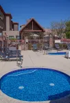 ريزيدنس إن باي ماريوت بريسكوت - مسبح