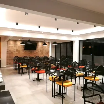 Premium Suites Deluxe Aparthotel Equipetrol