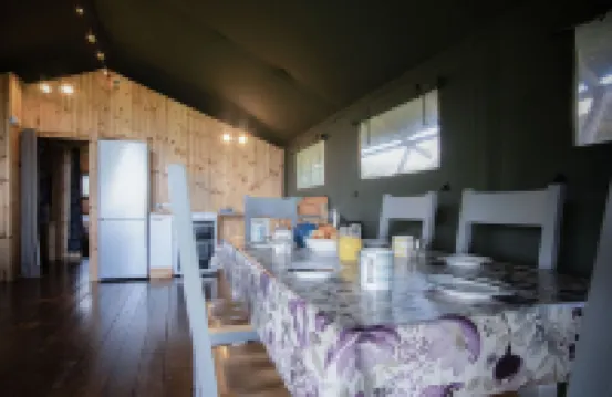Burryholmes Glamping Tent - Llangennith