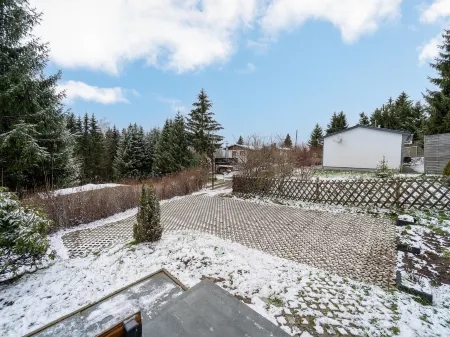 Home with Sauna & Terrace Отели рядом с достопримечательностью «Congress Centrum Suhl»