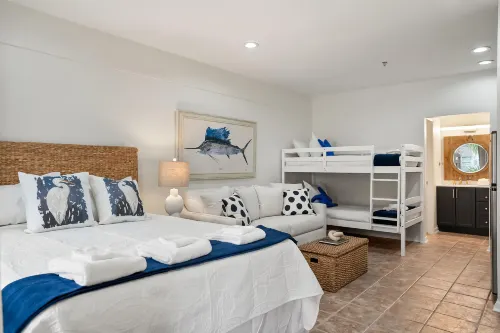 Beach Club Access and Tennis Courts - Charming Island Retreat Hotel a Fripp Island