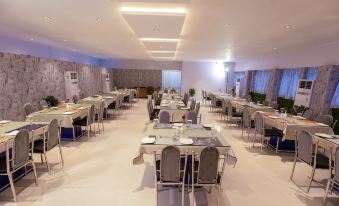Rosewood Luxury Hotel